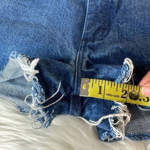 Wrangle Vintage Super High Waist Cut Off Jean Shorts Size 32 - Picture 9 of 9